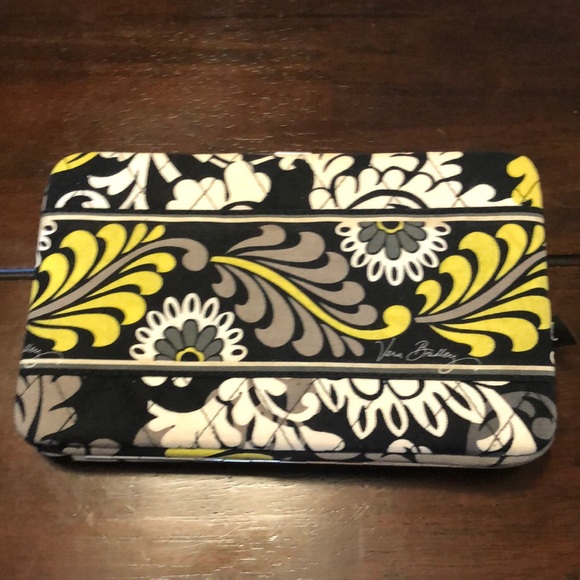Vera Bradley Handbags - Vera Bradley Opera Wallet